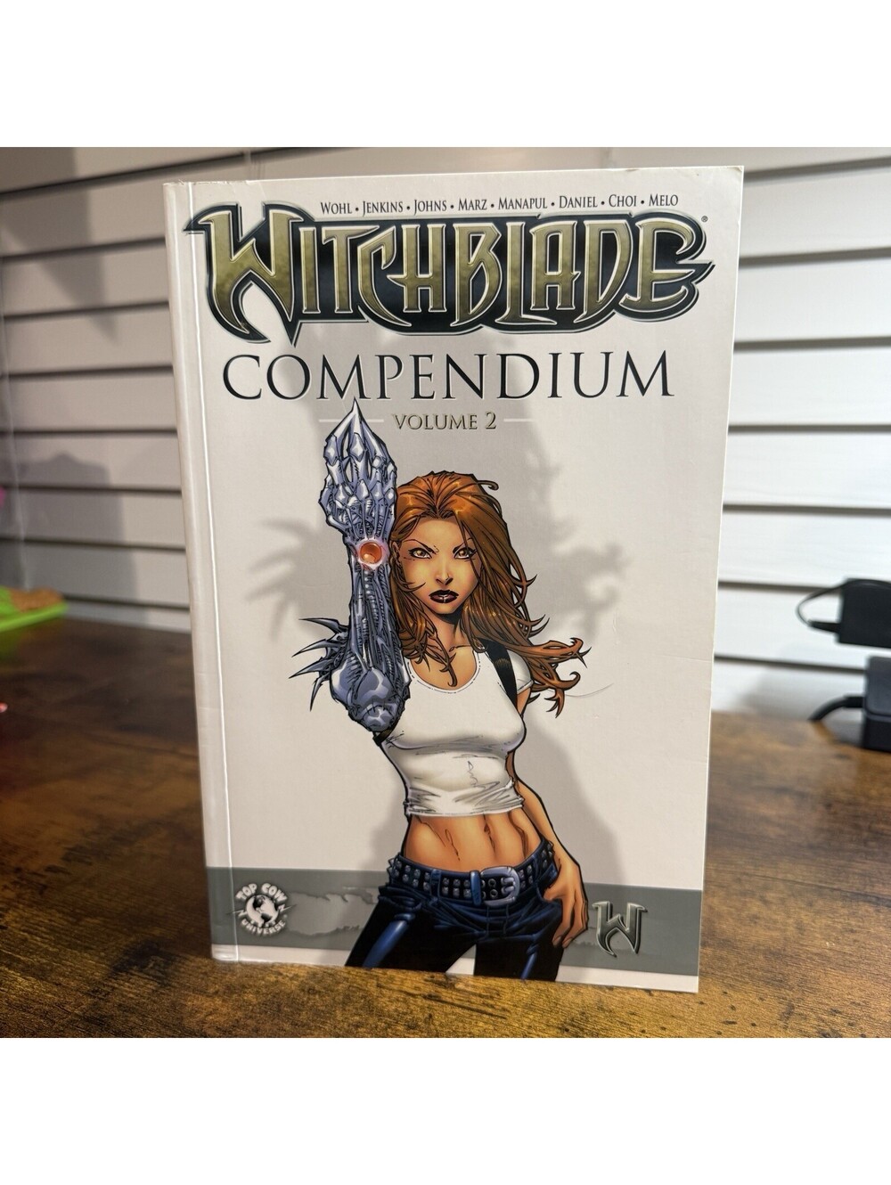 WITCHBLADE COMPENDIUM VOLUME 2 BY Chuck Austen PAPERBACK First Printing